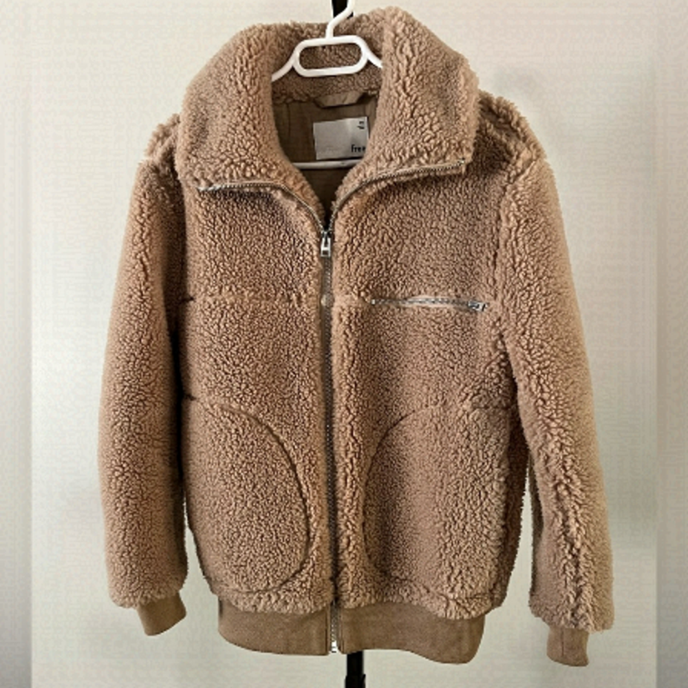 ARITZIA Wilfred Free The Teddy Sherpa Jacket, Size XXSMALL.